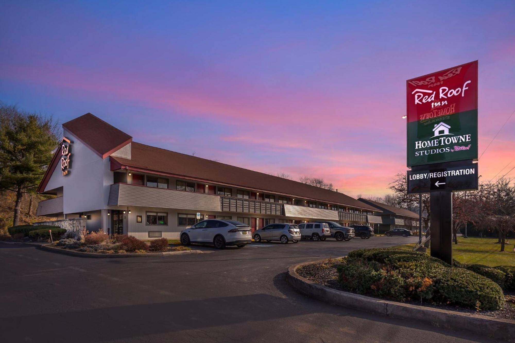 Red Roof Inn Danville, Pa Eksteriør billede